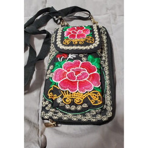 Embroidered Floral Crossbody Phone Bag Black Zip Wallet Purse Adjustable Strap